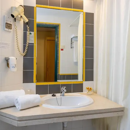 Hotel Flag 3*