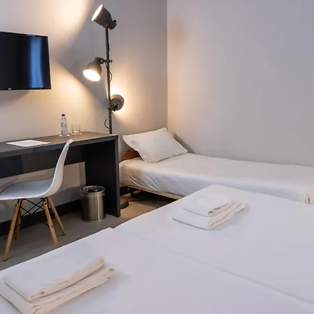 Hotel Flag