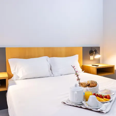 Flag Hotel