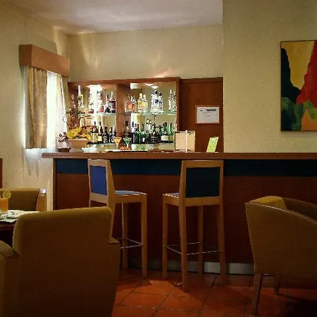 Hotel Flag